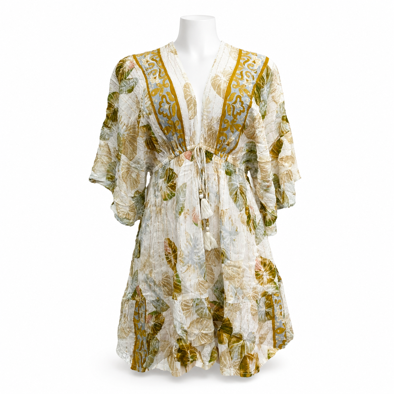 Style 10488 Short, photo 4, on a white mannequin
