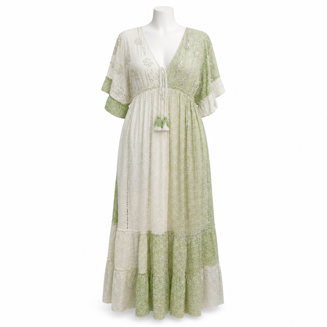 Style 10994 garment on a white mannequin