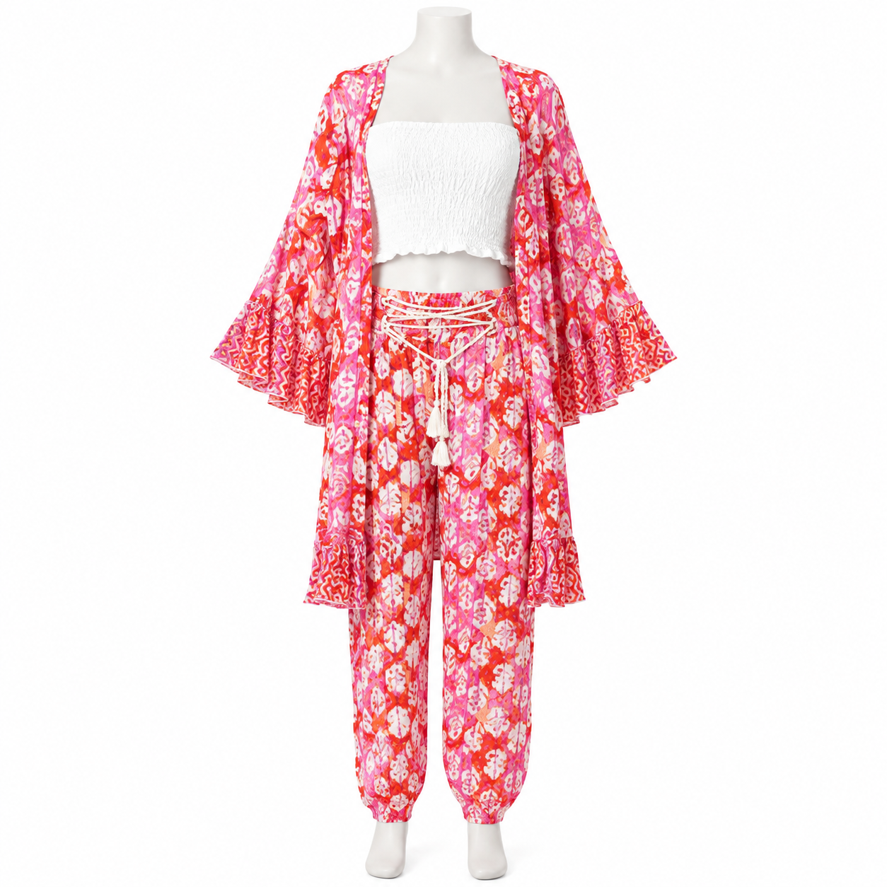 Style 11116 Pink three-piece set on white mannequin
