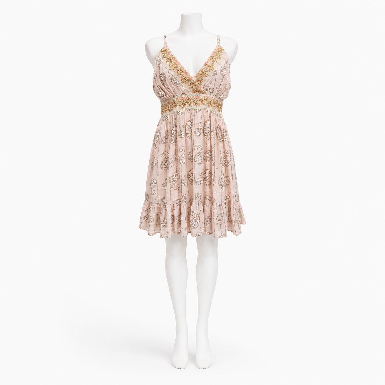 Style Z 130, photo 1, on a white mannequin
