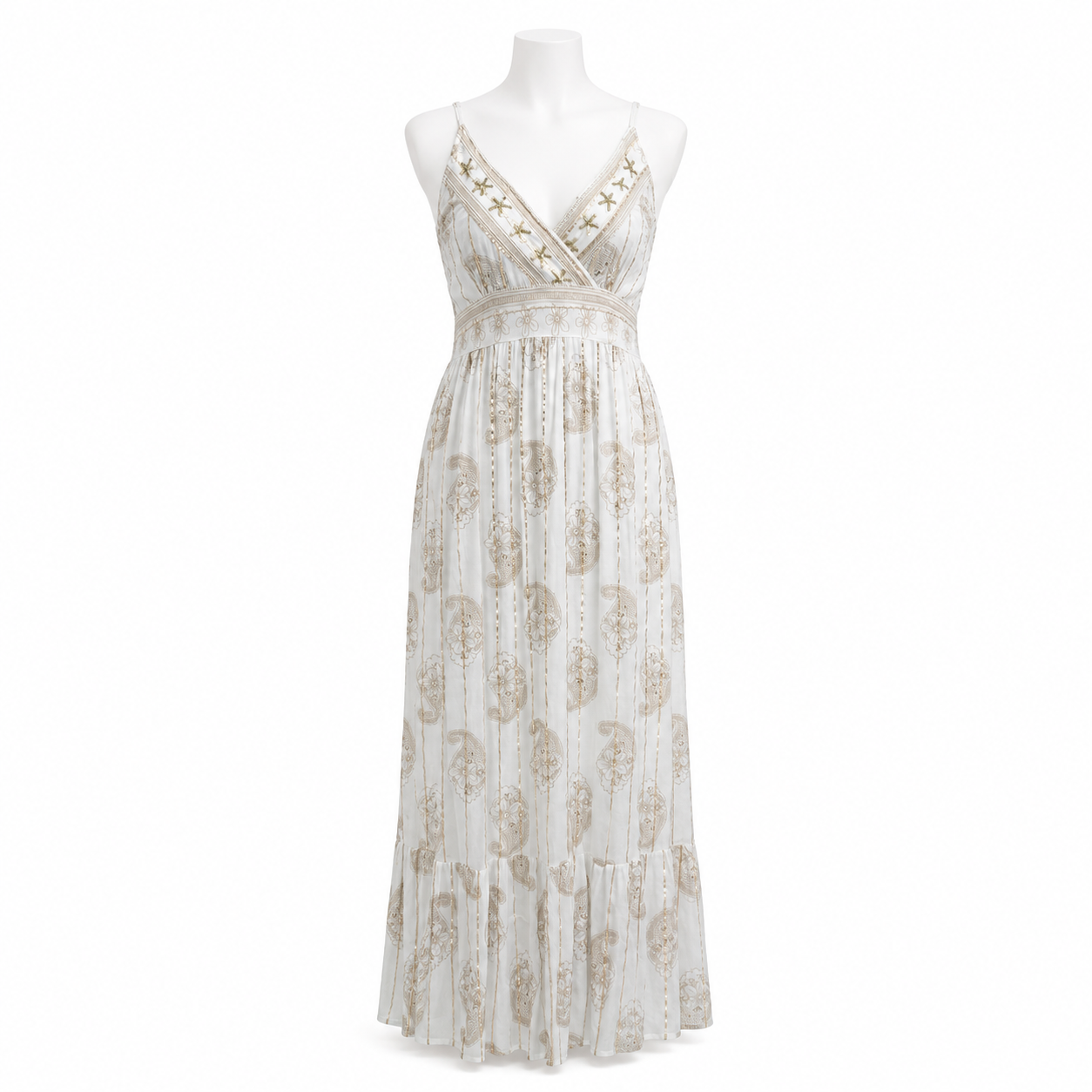 Style Z 132 garment on a white mannequin